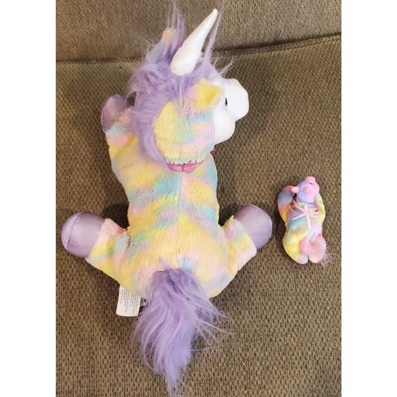 2017 Pastel Colored Unicorn Surprise with One Baby Stuffed Animal Plush Toy - Picture 5 of 16